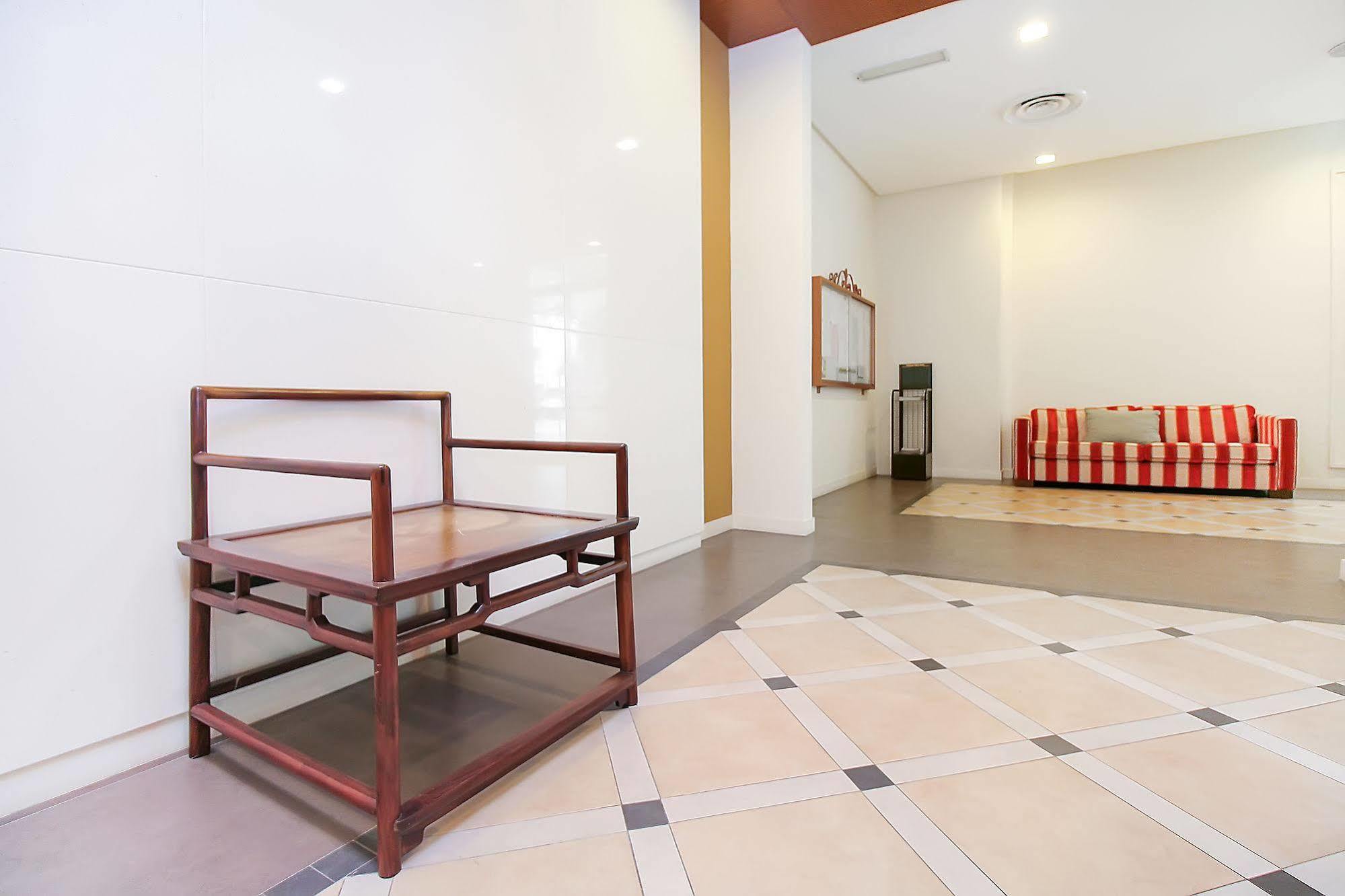 Home Suites By Marina Tanjung Bungah  Exterior photo