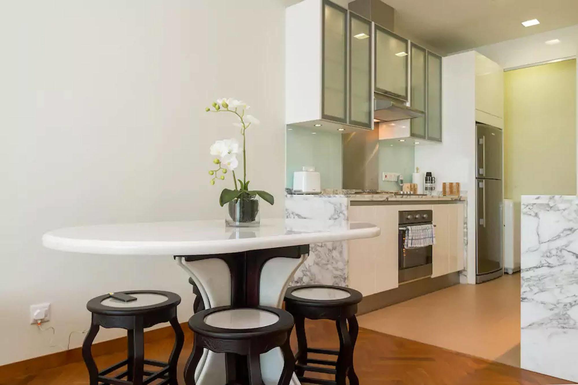 Home Suites By Marina Tanjung Bungah  Exterior photo