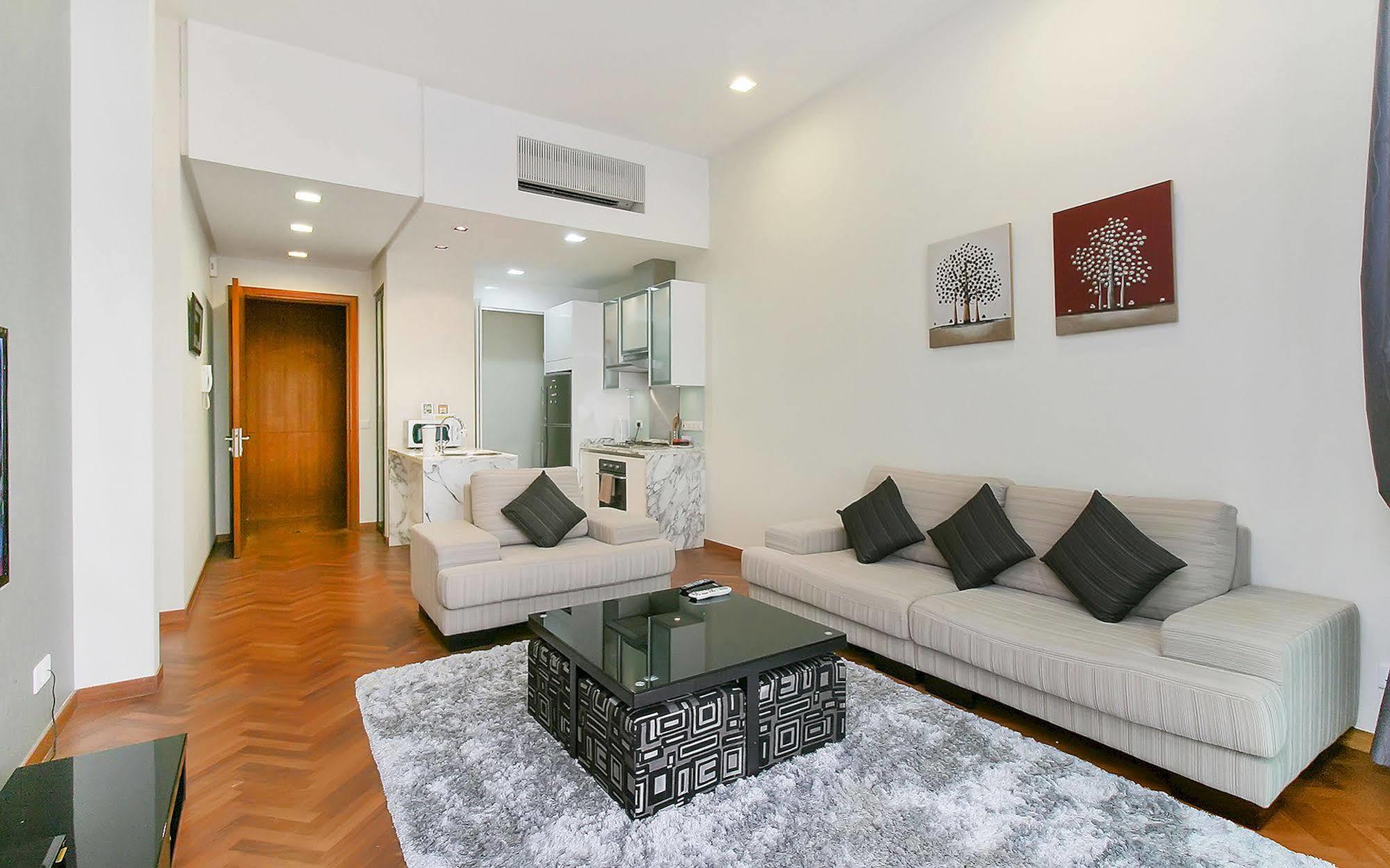 Home Suites By Marina Tanjung Bungah  Exterior photo