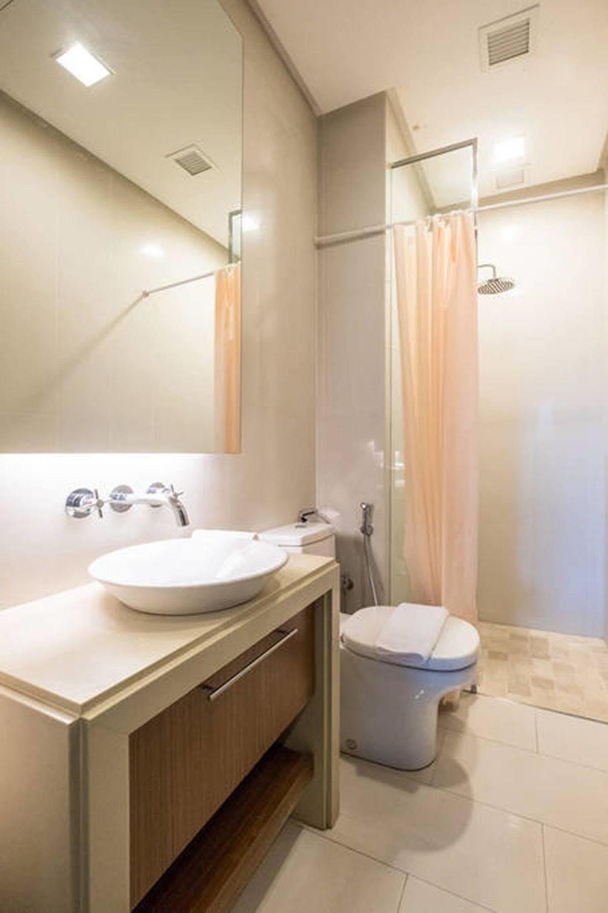 Home Suites By Marina Tanjung Bungah  Exterior photo